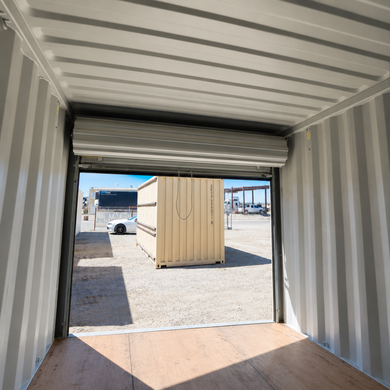 7’ Roll Up Door