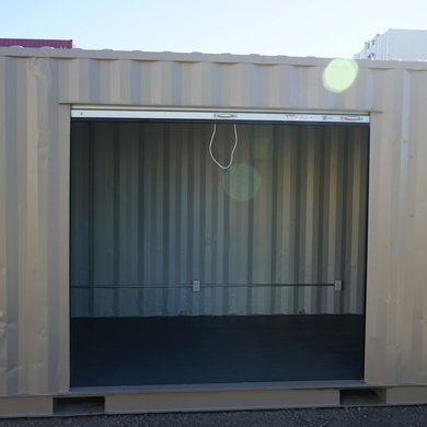 7’ Roll Up Door