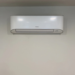 18,000 BTU AC Unit Mini Split