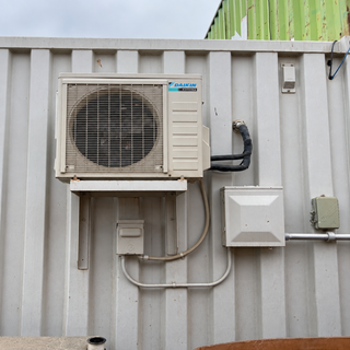 18,000 BTU AC Unit Mini Split