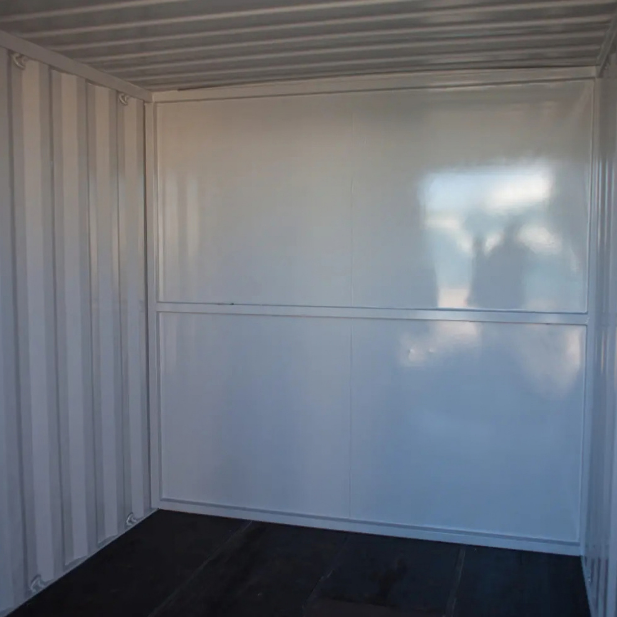 Corrugated Steel Partition