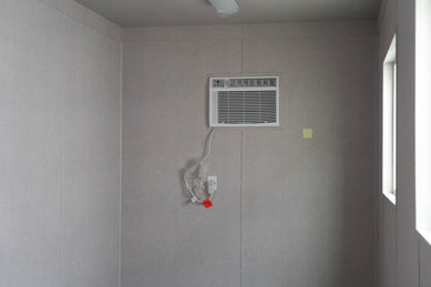 Stick-Framed, R13 Insulation, Vinyl-Wrapped Plywood Finish (45' High Cube)