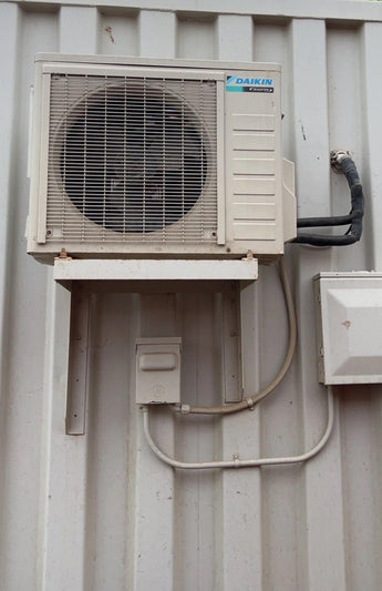 18,000 BTU AC Unit Mini Split